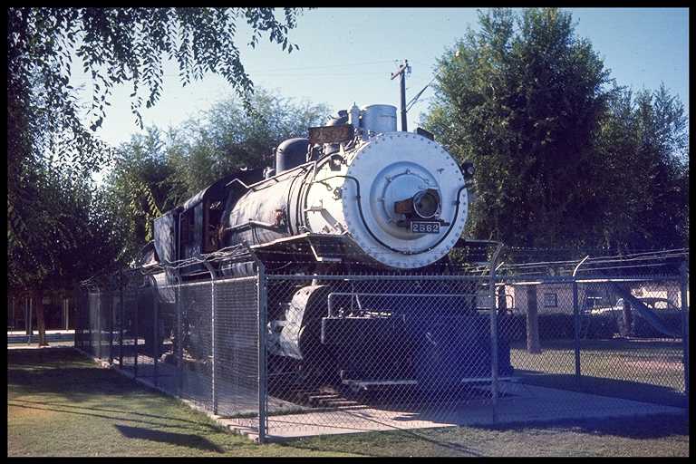 ex-SP engine #2562 on display at Armstrong Park in Chandler.