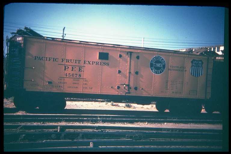 PFE Ice Reefer #45678