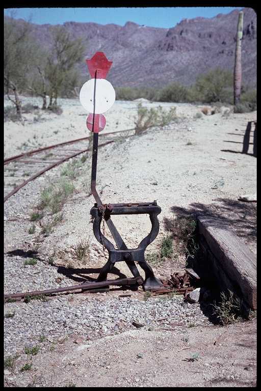Harp Switch Stand