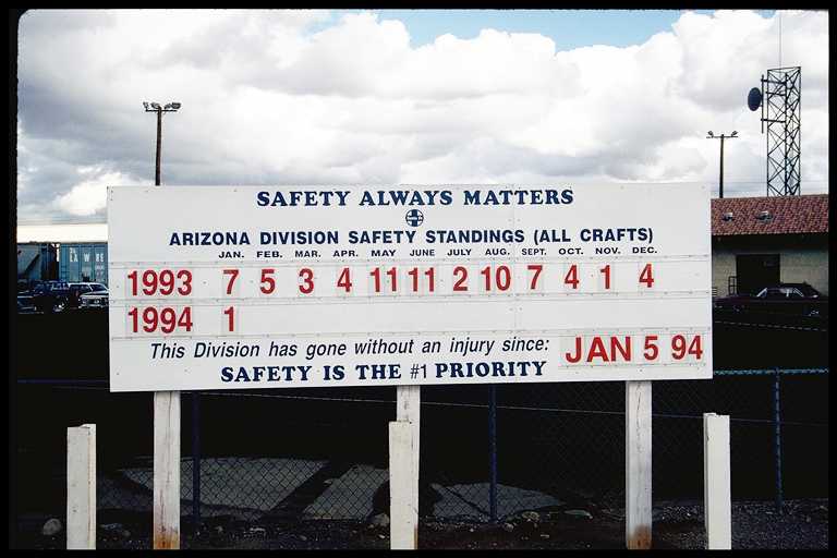 Employee Safety Sign tallying safety performance.