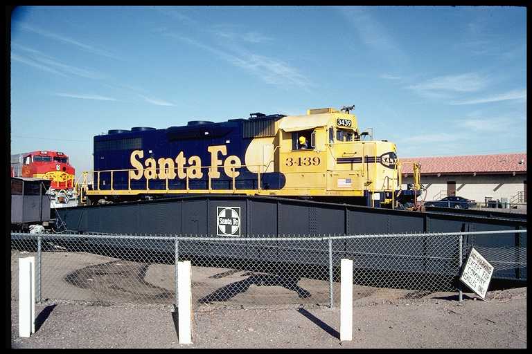 Engine #3439 being turned on turntable.